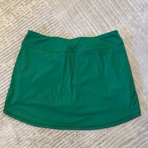Elegant Emerald Athletic Skirt